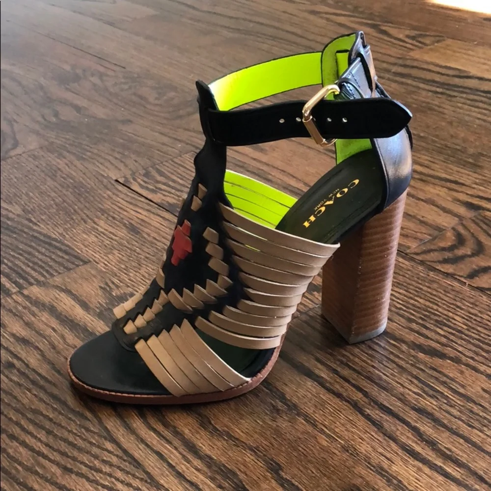 Coach sandals - Picture 2 of 6
